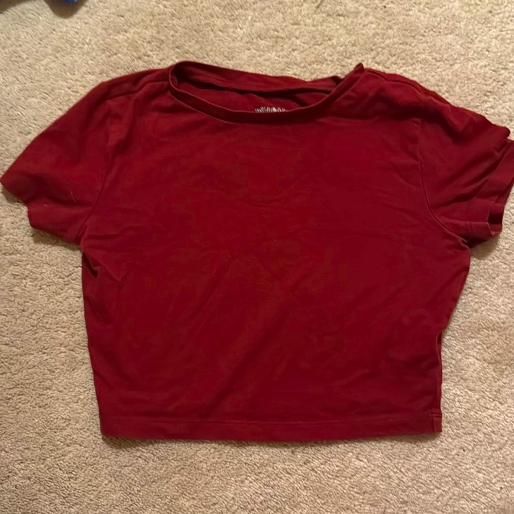 Small wildfable crop top